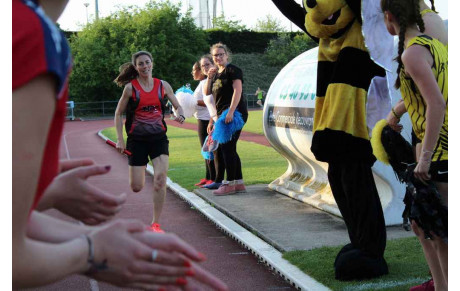 Le calendrier sur piste est sorti !